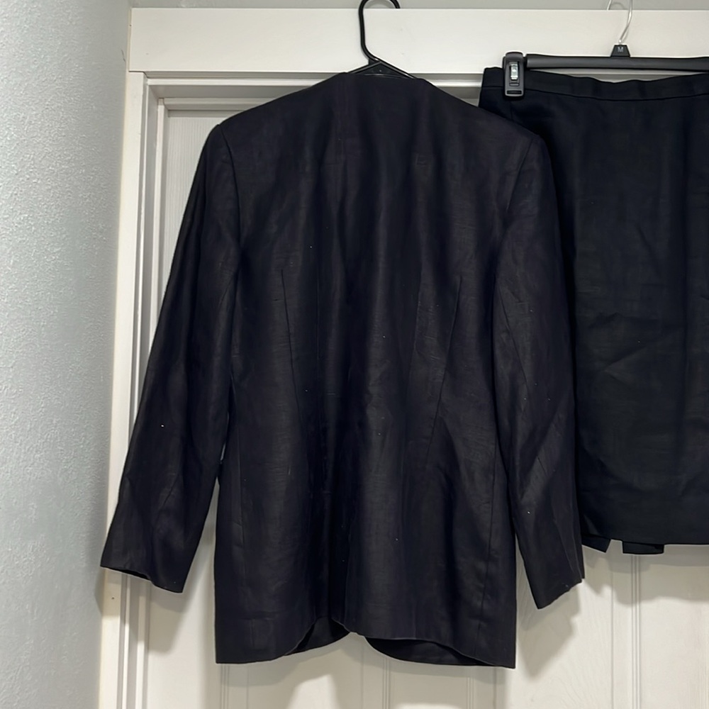 Scaasi vintage 2 piece suit, black, size 10, 100% linen. - Picture 5 of 7